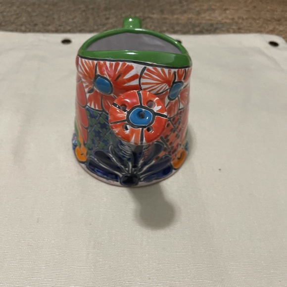 Talavera Mexican pottery - Picture 2 of 4